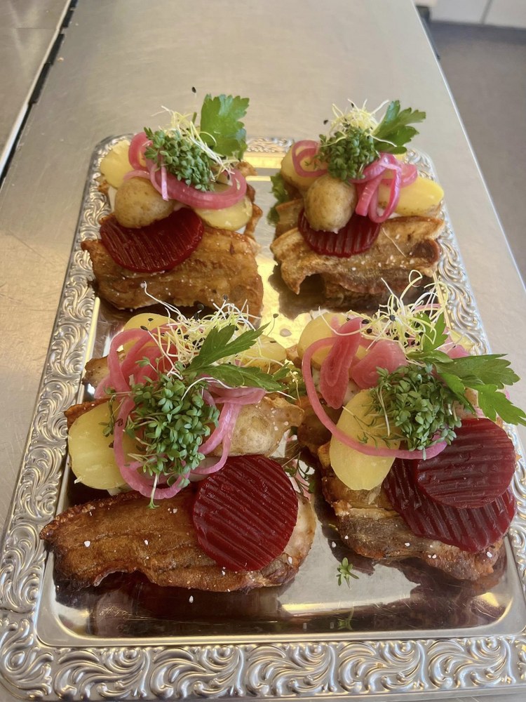 484902931 660225553199626 7952124764855072652 N 750X1000